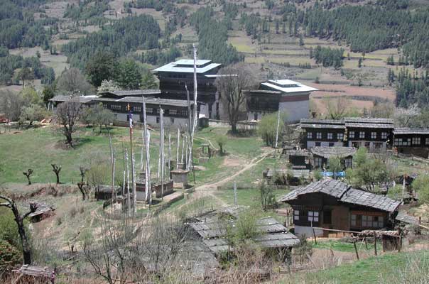 The history of Ogyen Choling begins in the 14th century