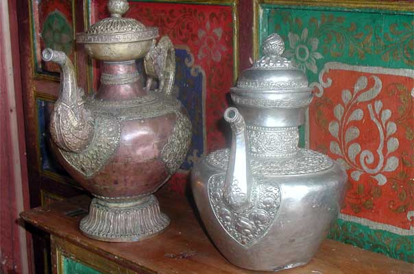 Ceremonial teapots
